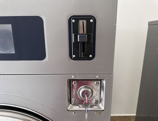 Máy giặt vắt hoạt động bằng OPL3
